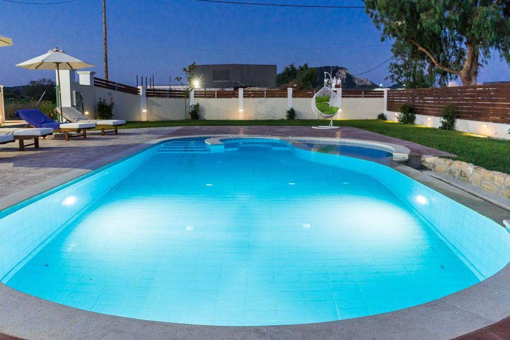 Villa Kampos Vanato エクステリア 写真