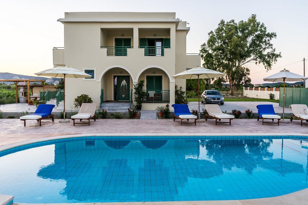Villa Kampos Vanato エクステリア 写真